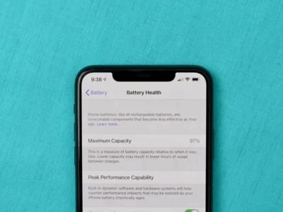 3 Dampak Ngeri Baterai iPhone Turun di Bawah 80%