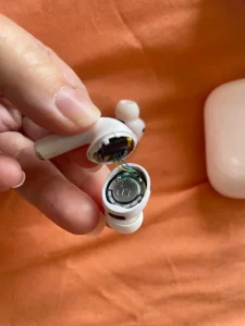 5 Masalah Umum AirPods dan Solusi Ampuh yang Bikin Normal Lagi!