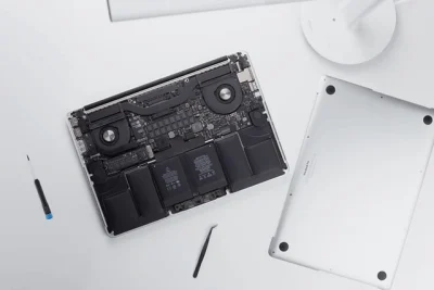 5 Tanda Harus Ganti Baterai MacBook Segera: Tips Hemat Terbukti Nyata!