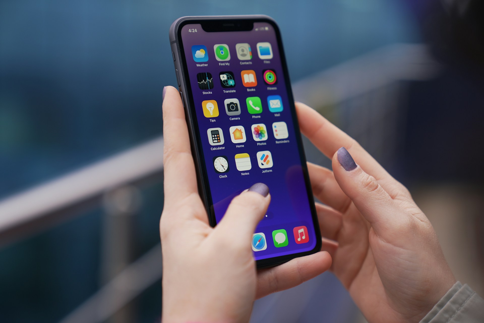 iphone xr ios 18.5