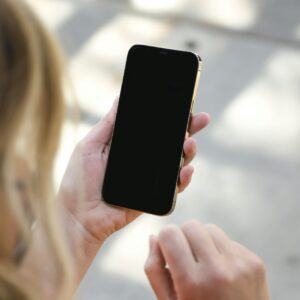 iPhone restart