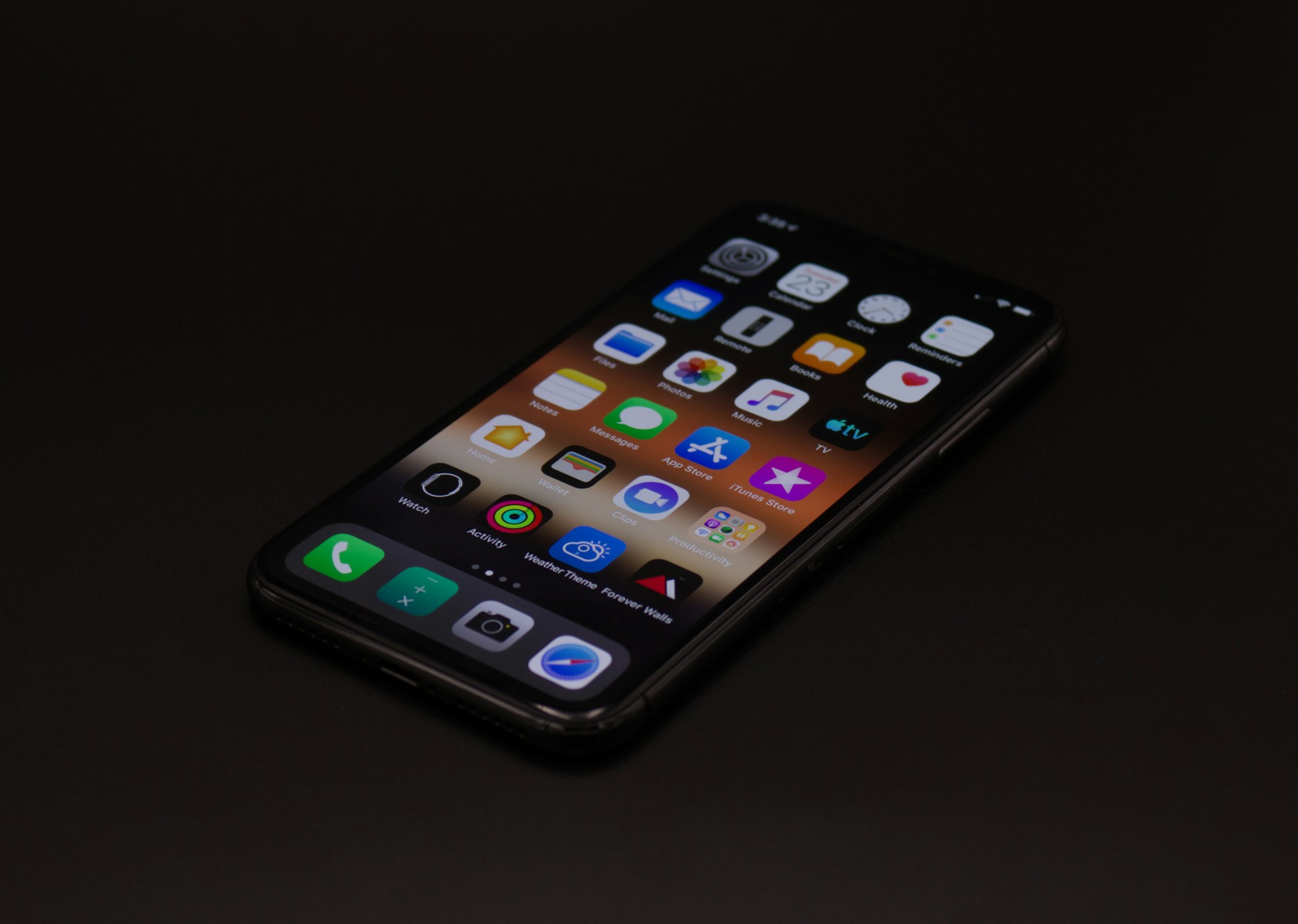 service data iphone aman