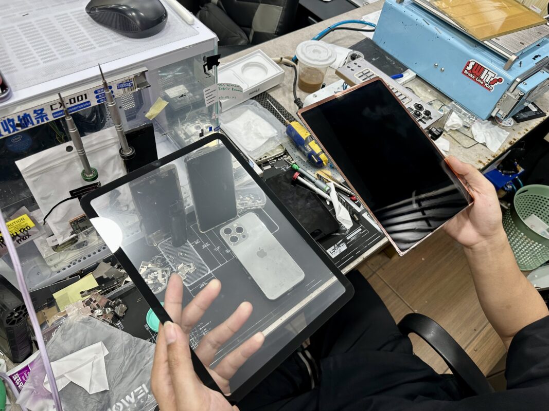 ganti kaca iPad