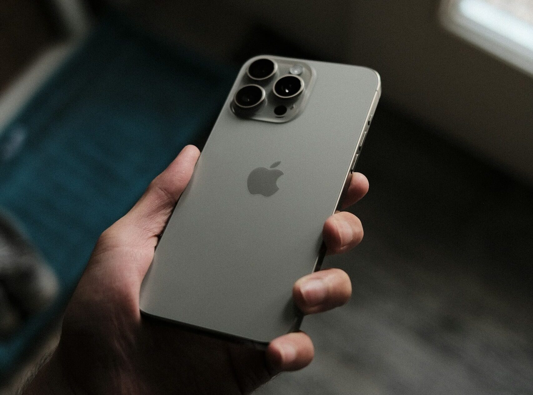 housing iPhone