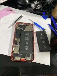 5 Langkah Prosedur Service iPhone Gratis Konsultasi, Bongkar Rahasia Servis Transparan Tanpa Biaya Siluman!
