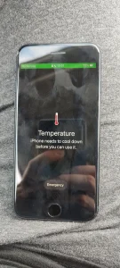 WASPADA! 7 Penyebab Utama iPhone Cepat Panas, Risiko Overheating, & Solusi Service IC/Baterai Terbaik 2026