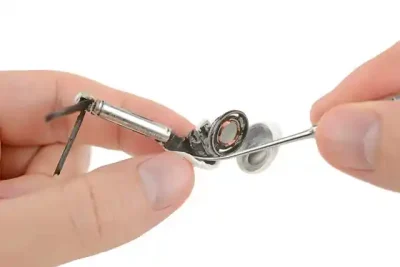 AirPods Tidak Mengisi Daya: 5 Cara Mengatasi Kilat & Rahasia Mengapa Case Mati Total!