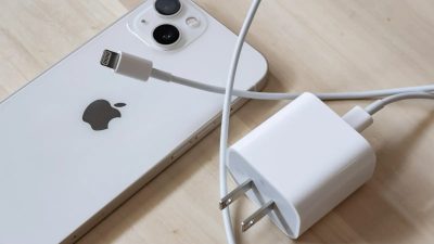 Apakah Charger iPhone 20 WATT Cukup? Panduan Lengkap Charger dari iPhone XR hingga iPhone 17 SERIES