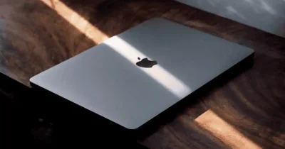 lcd macbook air m1