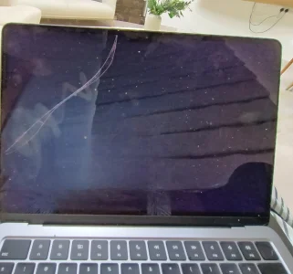 7 Keuntungan Ganti LCD Only Macbook Pro M3 Pro A2992: Trik Hemat & Cepat!