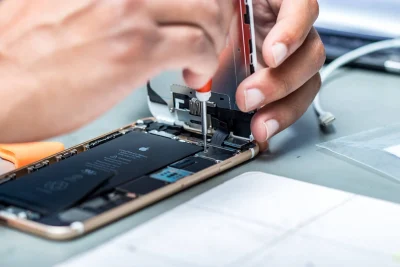 5 Fakta Apakah Mengganti LCD Mempengaruhi Kamera iPhone?