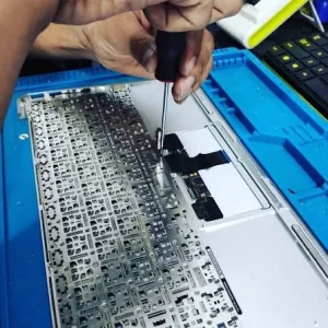 Ganti Keyboard Macbook Air M1 A2337, Proses Bisa Ditunggu