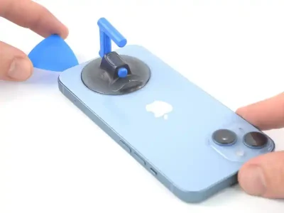 Ganti Backglass iPhone 14 Pro: 7 Bahaya Fatal Jika Dibiarkan Rusak!