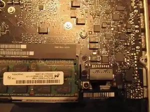 Penyebab MacBook Tidak Bisa Di Charger & Cara Simple Memperbaikinya [Lengkap 2026]