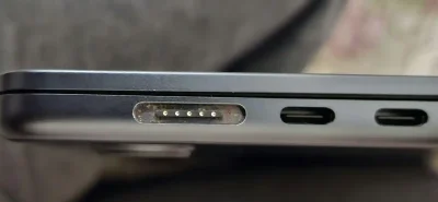 Penyebab MacBook Tidak Bisa Di Charger & Cara Simple Memperbaikinya [Lengkap 2026]