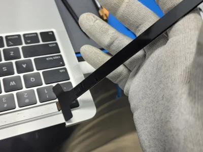 Solusi Touchbar Macbook Mati Tapi Bisa Ditekan!